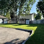 Guest Suites 1996 #3 - Cozy 1 Bedroom 1 Bath Suite