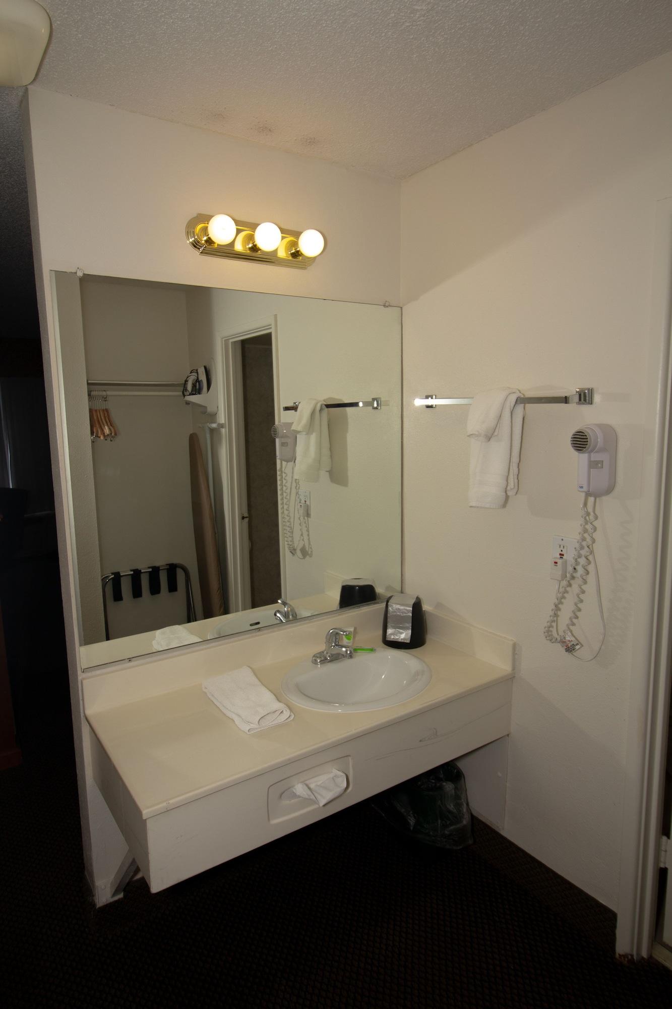 Fairbridge Extended Stay, A Kitchenette Motel