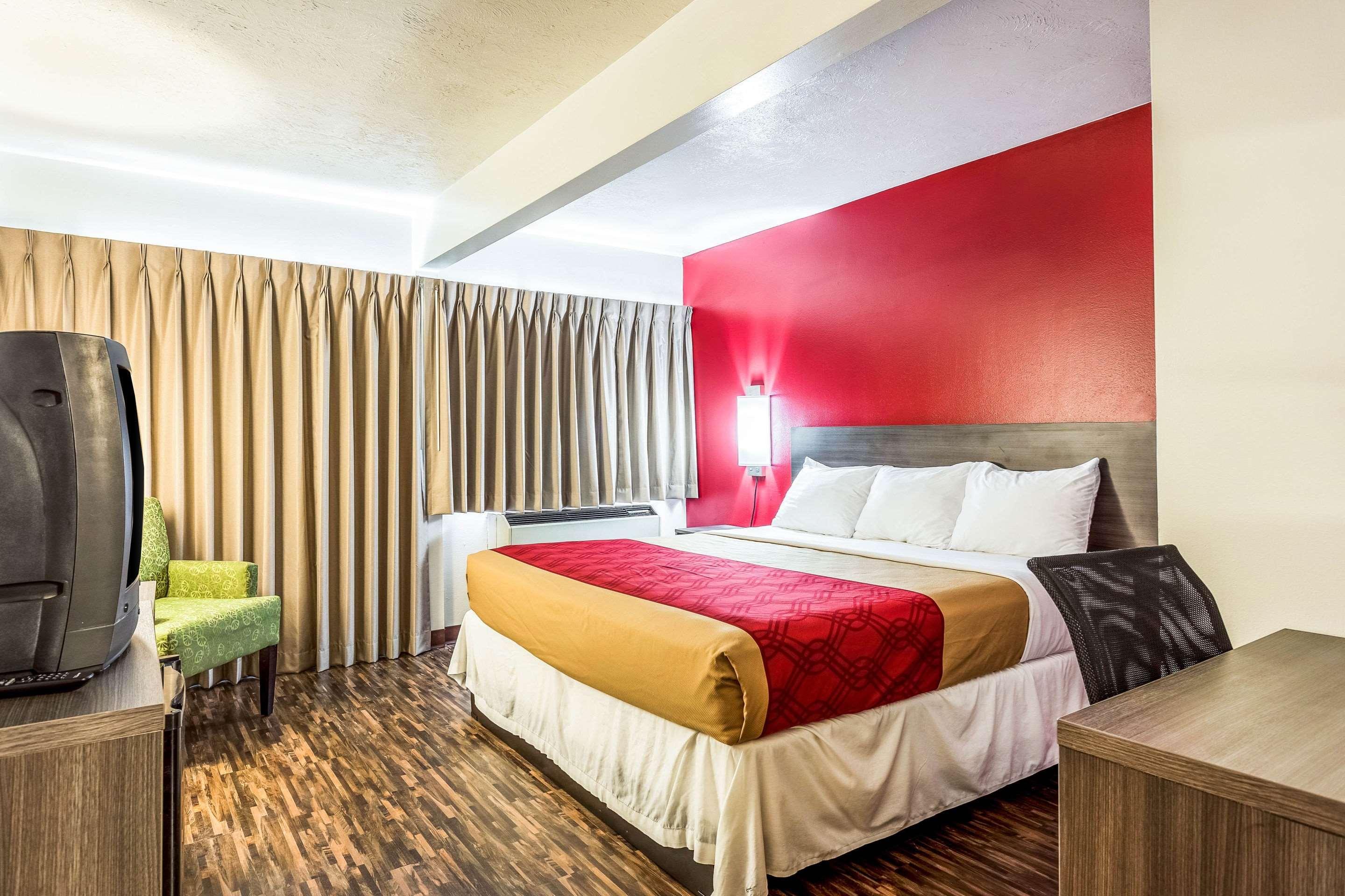 Econo Near Snake River Hotel Idaho Falls