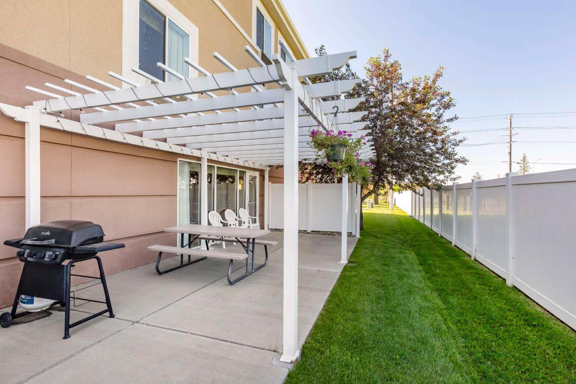 Garner Southwest By Ihg Hotel 3*