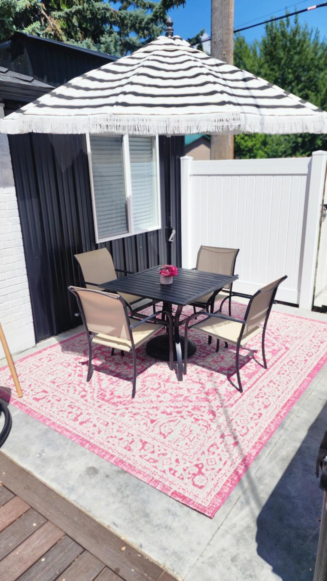 Blooming And Event Venue Holiday home *