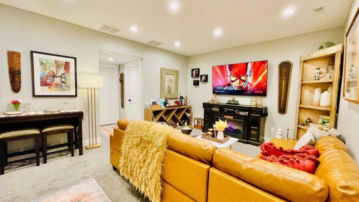Luxury Comfort Near Downtown *