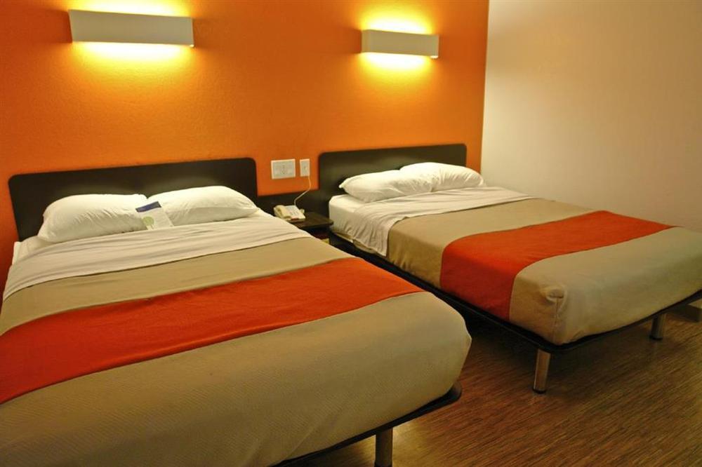 Lodge Econo